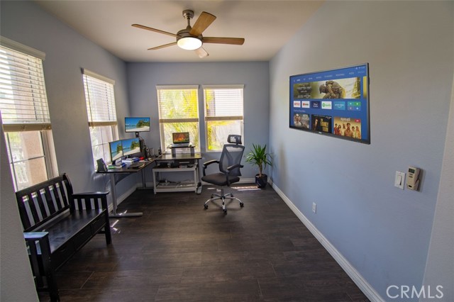 13411 Hawthorn Avenue, Moreno Valley CA: https://media.crmls.org/medias/b19d9a7d-c932-40d6-8144-430c0d8da35b.jpg