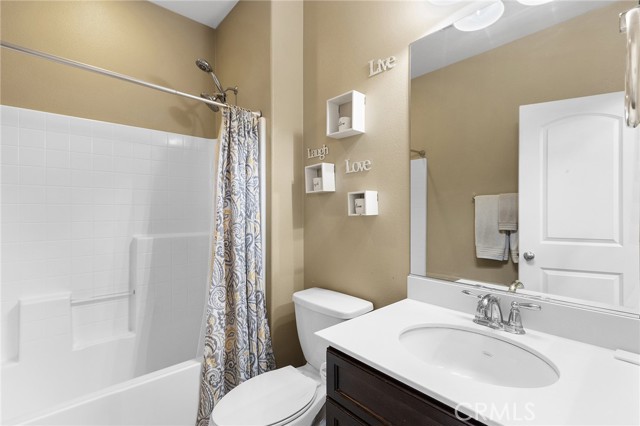 Detail Gallery Image 20 of 26 For 31447 Manlio Ct, Menifee,  CA 92584 - 5 Beds | 4 Baths