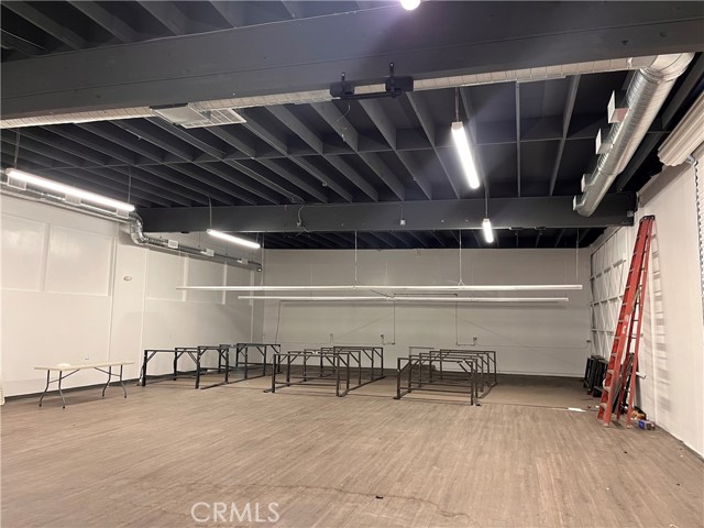 3925 Florence Avenue, Bell, California 90201, ,Commercial Lease,For Rent,3925 Florence Avenue,CRMB24144655