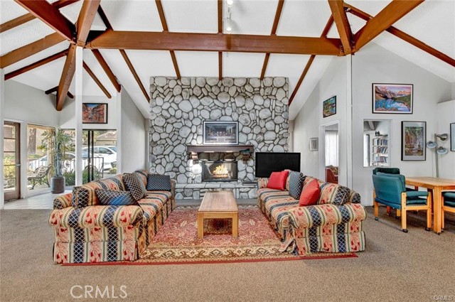 4708 Lakeview Avenue, Yorba Linda CA: https://media.crmls.org/medias/b19f398a-3c2c-4bcc-b7fe-1c97482a47a9.jpg