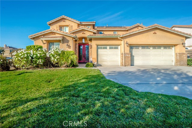 16544 Bayleaf Ln, Fontana, CA 92337