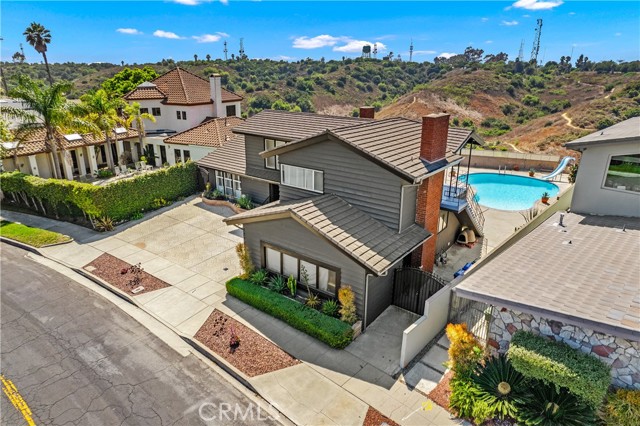 Image 3 for 4577 Don Felipe Dr, Los Angeles, CA 90008