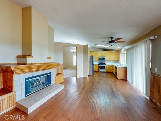 Detail Gallery Image 6 of 25 For 29319 Polo St, Highland,  CA 92346 - 3 Beds | 2 Baths
