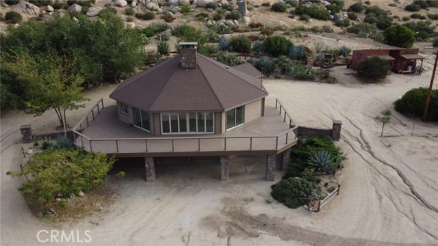 Detail Gallery Image 2 of 19 For 5646 Minna Gombell Ln, Pioneertown,  CA 92268 - 3 Beds | 3 Baths