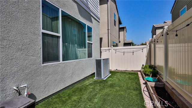 Detail Gallery Image 32 of 49 For 4173 Horvath St #105,  Corona,  CA 92883 - 3 Beds | 2/1 Baths