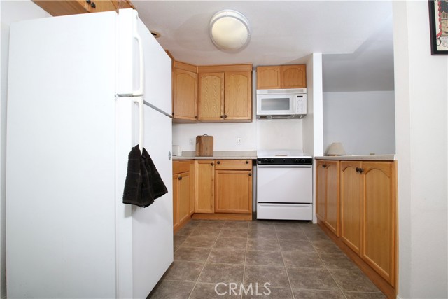 Detail Gallery Image 8 of 48 For 2029 Wamego, Landers,  CA 92285 - 1 Beds | 1 Baths