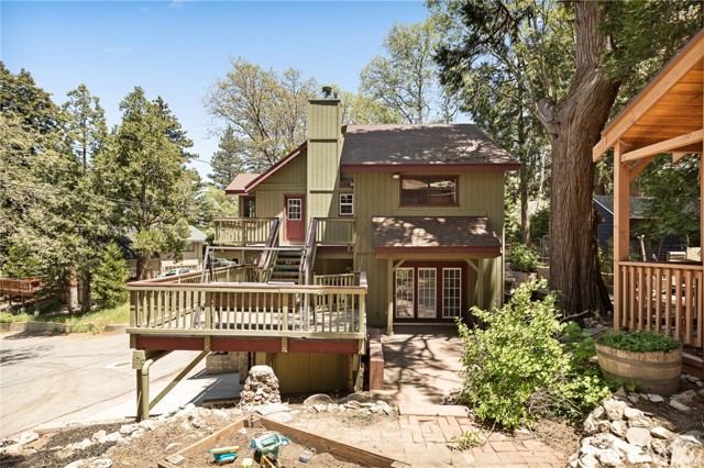 Detail Gallery Image 1 of 44 For 26249 Cedar Ln, Twin Peaks,  CA 92391 - 4 Beds | 3 Baths