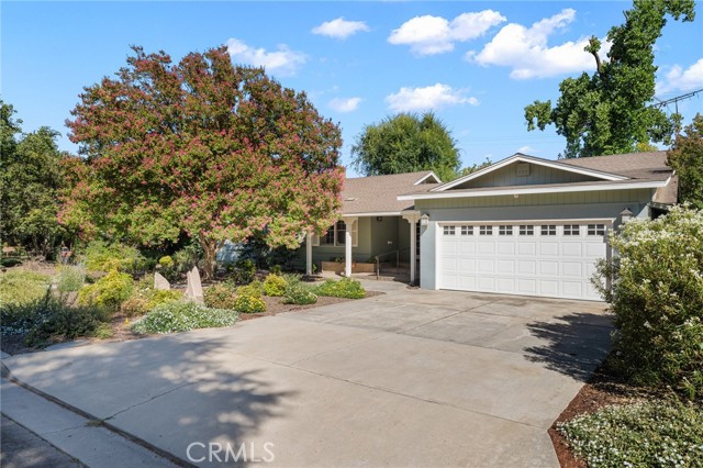 Detail Gallery Image 3 of 45 For 117 S Park Dr, Madera,  CA 93637 - 3 Beds | 2 Baths