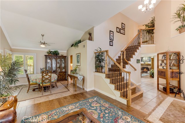 685 Vista Coto Verde, Camarillo CA: https://media.crmls.org/medias/b1a31bee-1d38-4ff0-b0b8-161a751ed9c9.jpg