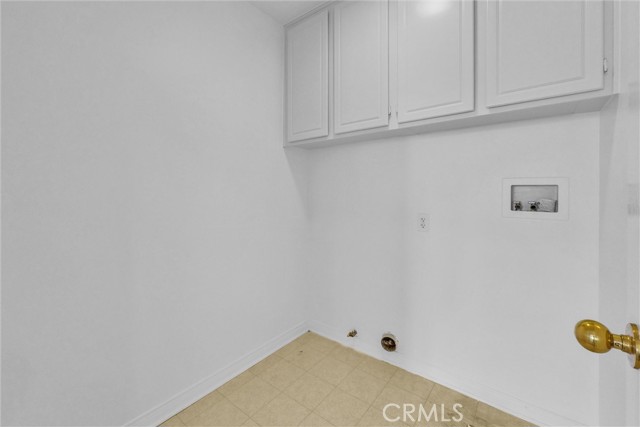 15 Birchwood, Irvine CA: https://media.crmls.org/medias/b1a377b7-9014-42fd-b3be-d5fd6307b5d0.jpg