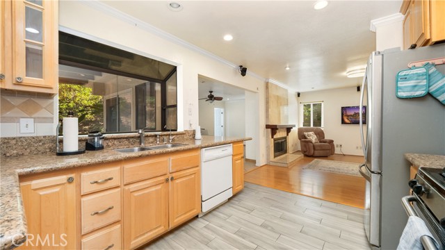 2607 Markwood Street, Duarte CA: https://media.crmls.org/medias/b1a38e40-7217-4e29-9fcf-3858e0788ac4.jpg