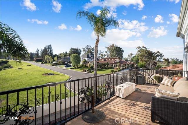 Detail Gallery Image 31 of 54 For 15001 Colonia De Las Rosas, Bakersfield,  CA 93306 - 4 Beds | 3/1 Baths