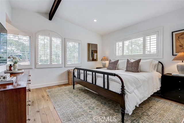 3211 Valley, Manhattan Beach, California 90266, 4 Bedrooms Bedrooms, ,2 BathroomsBathrooms,Residential,For Sale,Valley,SB26074222