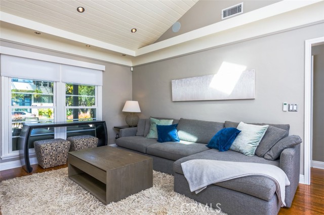 Detail Gallery Image 19 of 51 For 264 Ravenna, Long Beach,  CA 90803 - 2 Beds | 1 Baths