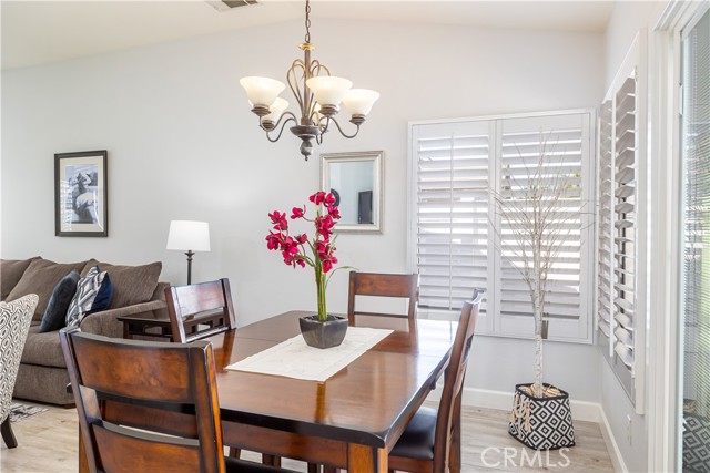 Detail Gallery Image 19 of 60 For 3427 Kentucky Ln, Corona,  CA 92882 - 3 Beds | 2 Baths