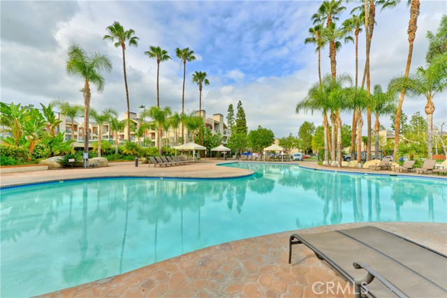 Detail Gallery Image 25 of 30 For 5510 Owensmouth Ave #109,  Woodland Hills,  CA 91367 - 2 Beds | 2 Baths