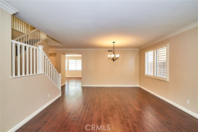 Detail Gallery Image 5 of 35 For 7586 Massachusetts Pl, Rancho Cucamonga,  CA 91730 - 5 Beds | 3 Baths