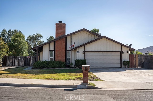 Detail Gallery Image 1 of 1 For 4466 Lyon Ave, Riverside,  CA 92505 - 4 Beds | 2 Baths