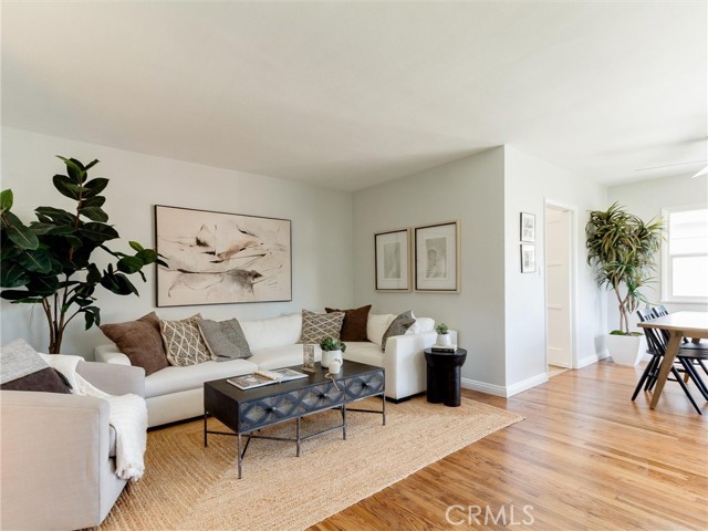 4429 Mcnab, Lakewood CA: https://media.crmls.org/medias/b1a7496e-e98f-4c9f-8398-267cd890b7dd.jpg