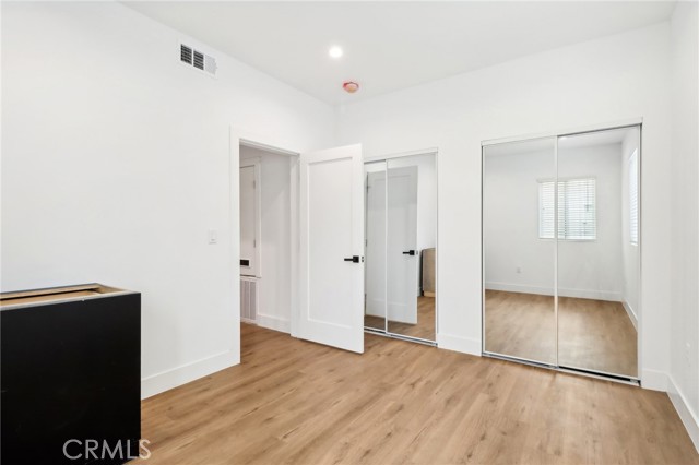 4512 St Elmo Drive, Los Angeles CA: https://media.crmls.org/medias/b1a75aa5-a0e6-4ffc-94b0-c5e619664f84.jpg