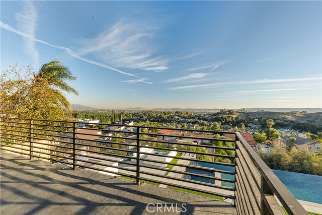 Detail Gallery Image 32 of 55 For 17764 Sidwell St, Granada Hills,  CA 91344 - 4 Beds | 4 Baths