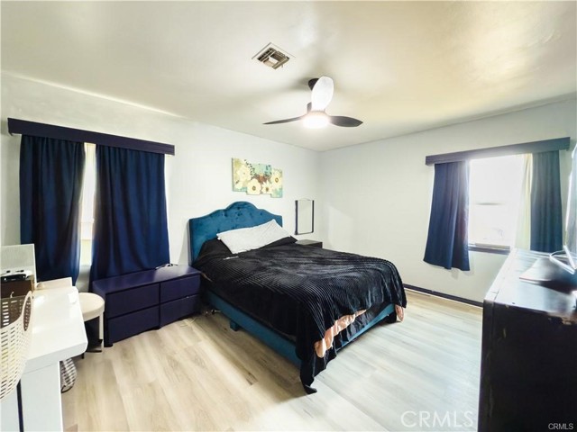 Detail Gallery Image 7 of 10 For 4810 E San Luis St, Compton,  CA 90221 - 3 Beds | 1 Baths