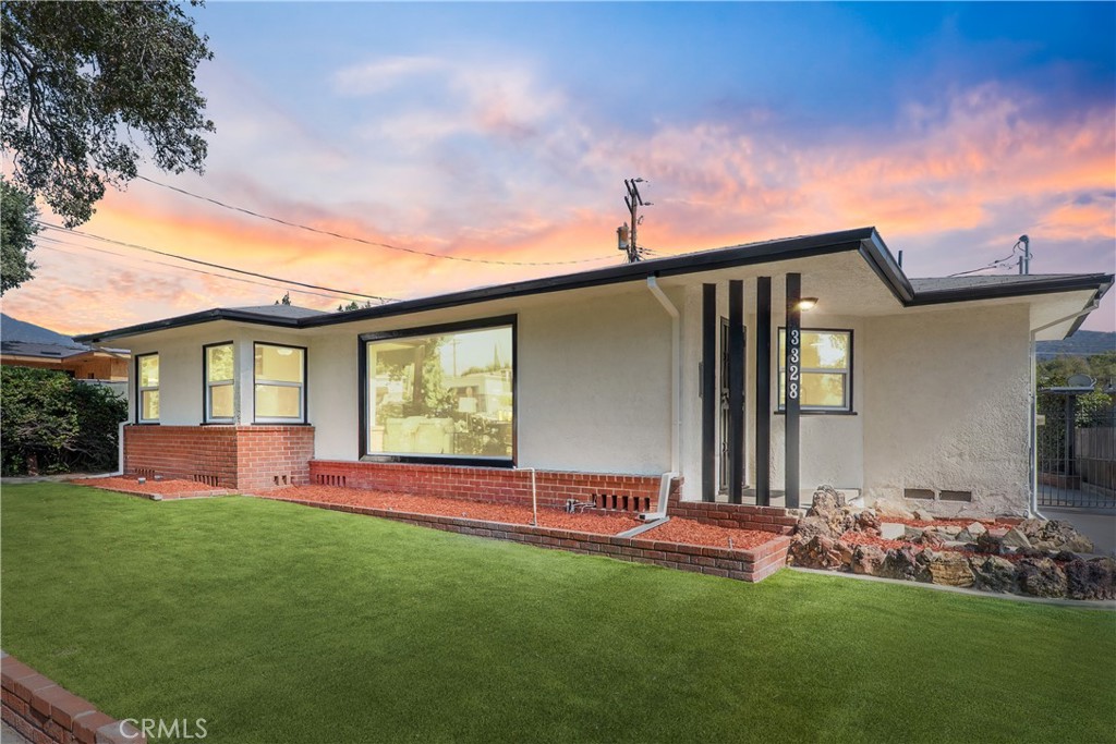 3328 N Verdugo