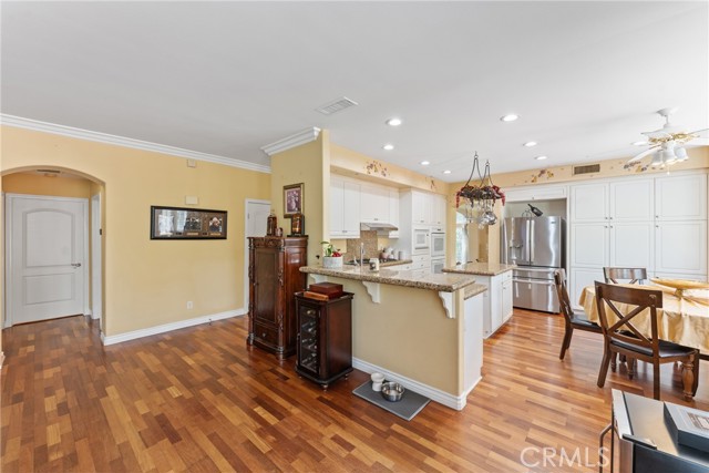 5506 Carriage Place, Rancho Cucamonga CA: https://media.crmls.org/medias/b1aa3bad-4fad-4222-b8cb-251453a9edb5.jpg