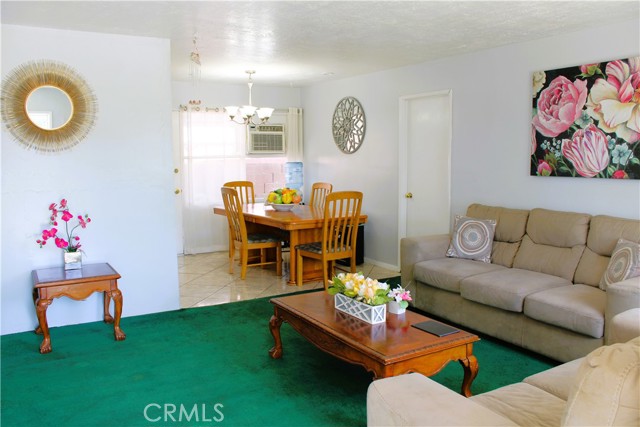 10281 Elmore Avenue, Whittier CA: https://media.crmls.org/medias/b1aae003-7f3d-4b60-833e-55bbc35e4565.jpg