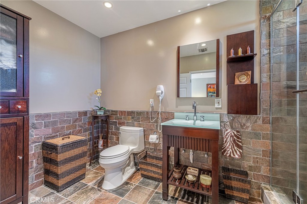 B1Ac09Fc 7Df0 4Bdb 832D 8A3690403A6F 14156 Califa, Sherman Oaks, Ca 91401 &Lt;Span Style='BackgroundColor:transparent;Padding:0Px;'&Gt; &Lt;Small&Gt; &Lt;I&Gt; &Lt;/I&Gt; &Lt;/Small&Gt;&Lt;/Span&Gt;