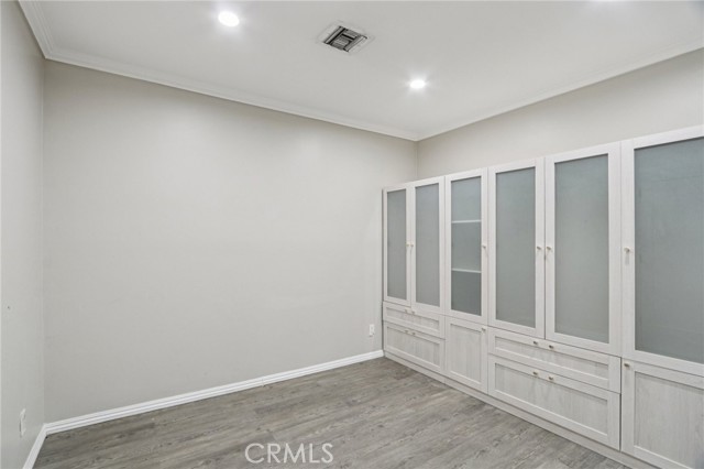 Detail Gallery Image 16 of 51 For 17043 Celtic St, Granada Hills,  CA 91344 - 4 Beds | 3 Baths