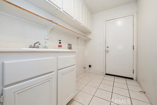 Detail Gallery Image 14 of 32 For 23685 Coldwater Ct, Moreno Valley,  CA 92557 - 5 Beds | 3/1 Baths