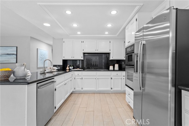 Detail Gallery Image 14 of 42 For 26521 Maside, Mission Viejo,  CA 92692 - 5 Beds | 3 Baths