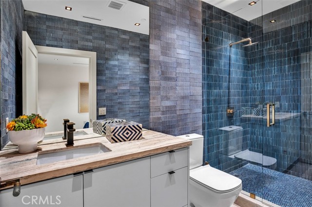 Detail Gallery Image 35 of 68 For 505 17th St, Huntington Beach,  CA 92648 - 3 Beds | 2/1 Baths