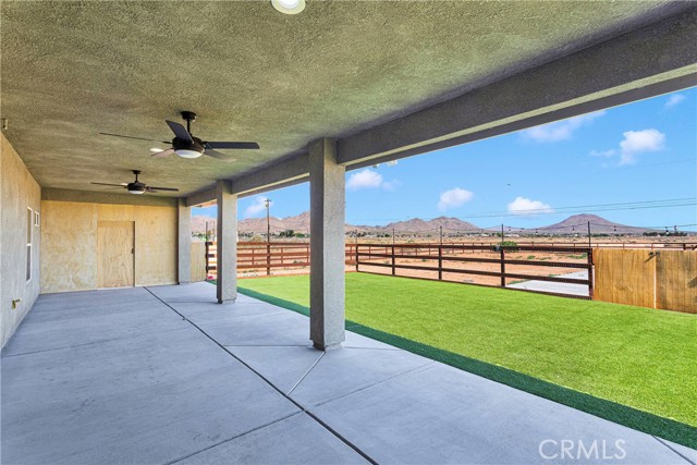 Detail Gallery Image 34 of 47 For 21192 Zuni Rd, Apple Valley,  CA 92307 - 4 Beds | 3/1 Baths