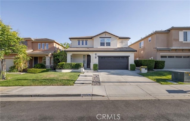 Detail Gallery Image 1 of 61 For 19924 via Joyce Dr, Saugus,  CA 91350 - 5 Beds | 3 Baths