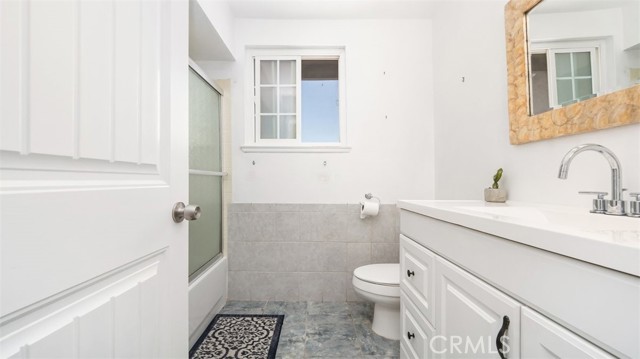 Detail Gallery Image 29 of 47 For 713 Sandy Ct, Redlands,  CA 92374 - 4 Beds | 2/1 Baths