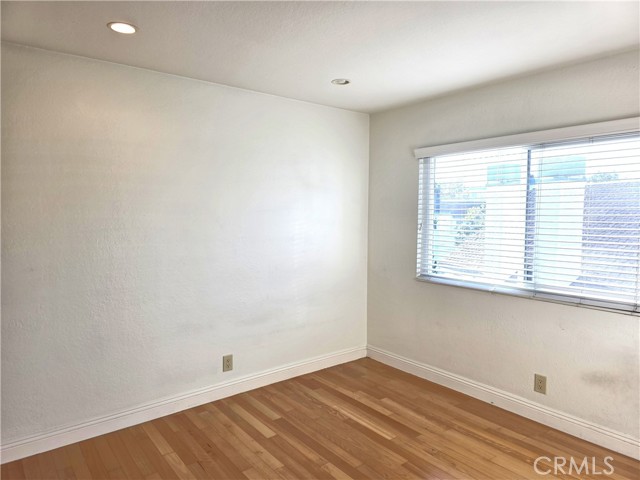 Detail Gallery Image 17 of 29 For 388 Fallingstar, Irvine,  CA 92614 - 3 Beds | 2/1 Baths