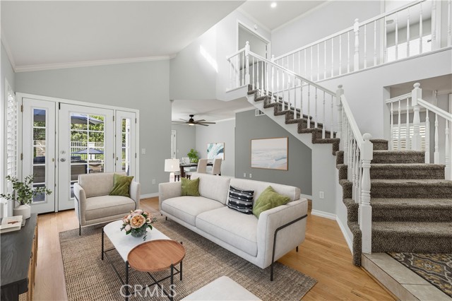 Detail Gallery Image 11 of 66 For 28245 Stonington, Saugus,  CA 91350 - 4 Beds | 3 Baths