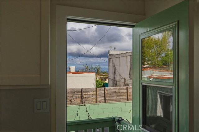 Detail Gallery Image 21 of 24 For 826 Oro, San Pedro,  CA 90731 - 2 Beds | 1 Baths