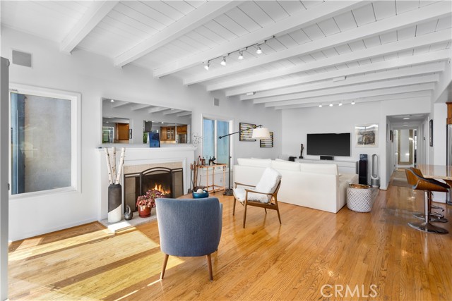 319 29th Street, Manhattan Beach, California 90266, 5 Bedrooms Bedrooms, ,3 BathroomsBathrooms,Residential,Sold,29th,SB22026167