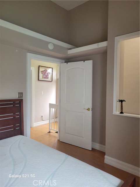 21171 B Lochlea Lane, Huntington Beach CA: https://media.crmls.org/medias/b1b25b8b-da77-4730-99fe-f674ae199e13.jpg