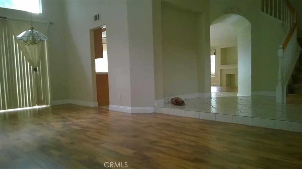 MLS #IV25184020 image #8