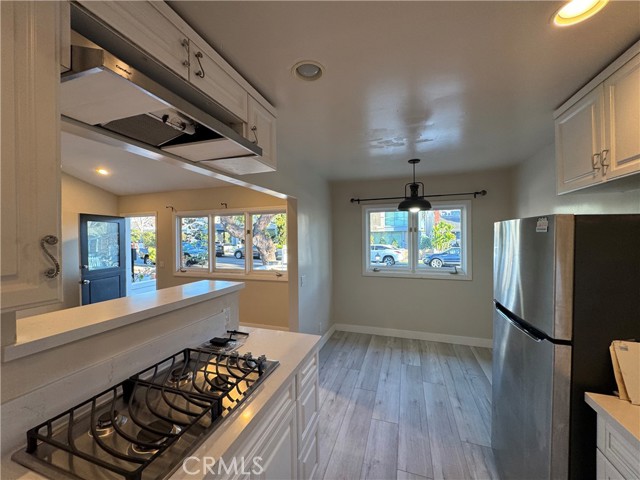 Detail Gallery Image 13 of 29 For 607 Larkspur Ave, Corona Del Mar,  CA 92625 - 3 Beds | 2 Baths