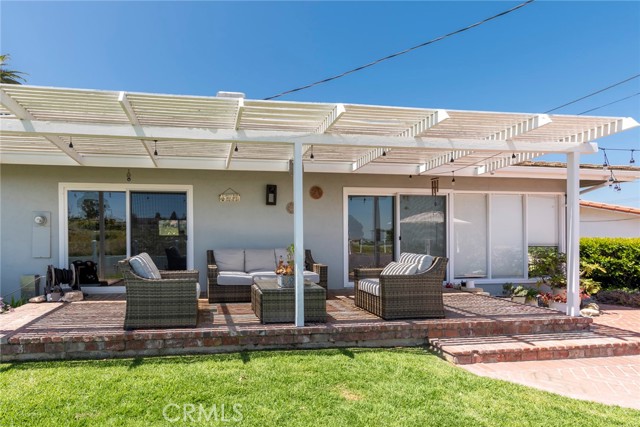 26206 Grayslake Road, Rancho Palos Verdes, California 90275, 4 Bedrooms Bedrooms, ,2 BathroomsBathrooms,Residential,Sold,Grayslake,SB22078897