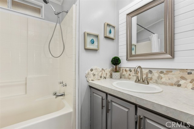 Detail Gallery Image 22 of 38 For 245 W Bobier Dr #33,  Vista,  CA 92083 - 2 Beds | 2 Baths