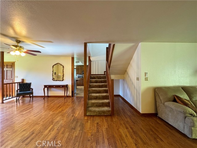 Detail Gallery Image 10 of 75 For 1800 Boonville Rd, Ukiah,  CA 95482 - 5 Beds | 4/1 Baths