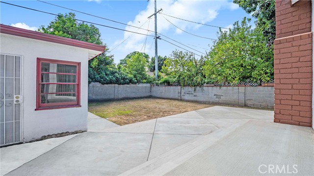 Detail Gallery Image 7 of 25 For 15210 Cohasset St, Van Nuys,  CA 91405 - 4 Beds | 3 Baths