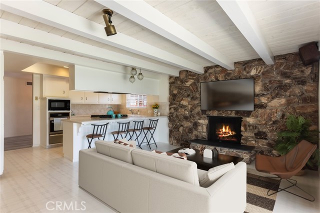 Detail Gallery Image 32 of 44 For 1632 Nelson Avenue, Manhattan Beach,  CA 90266 - 4 Beds | 2/1 Baths