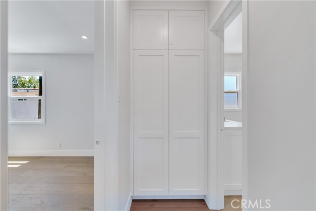 1022 Grant Street, Santa Monica CA: https://media.crmls.org/medias/b1b61c97-d963-405c-a89b-538a44c896c0.jpg